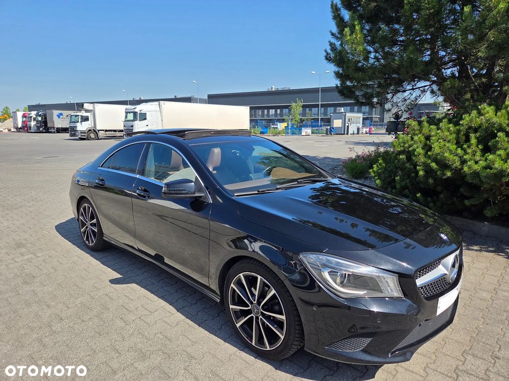 Mercedes-Benz CLA 180 BlueEffICIENCY Edition - 1