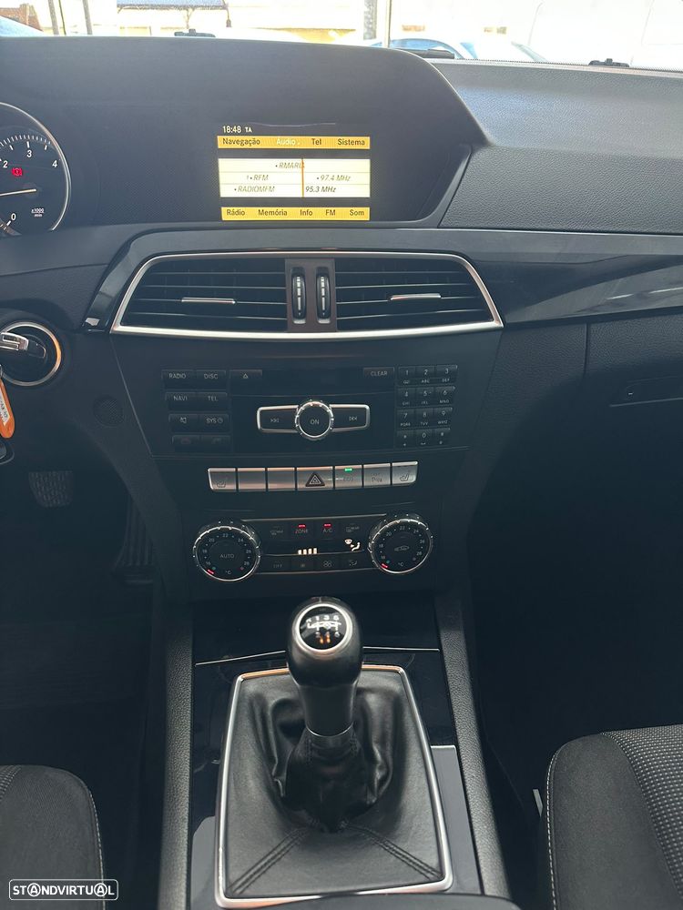 Mercedes-Benz C 200 CDi Classic BE - 17