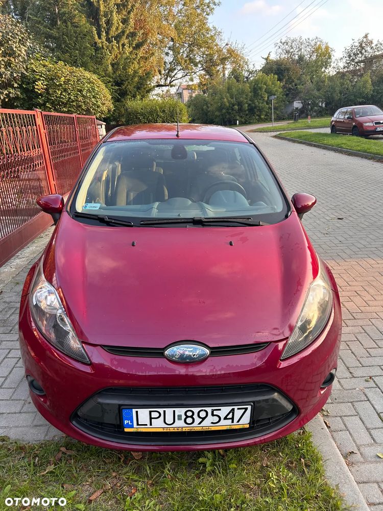Ford Fiesta - 12