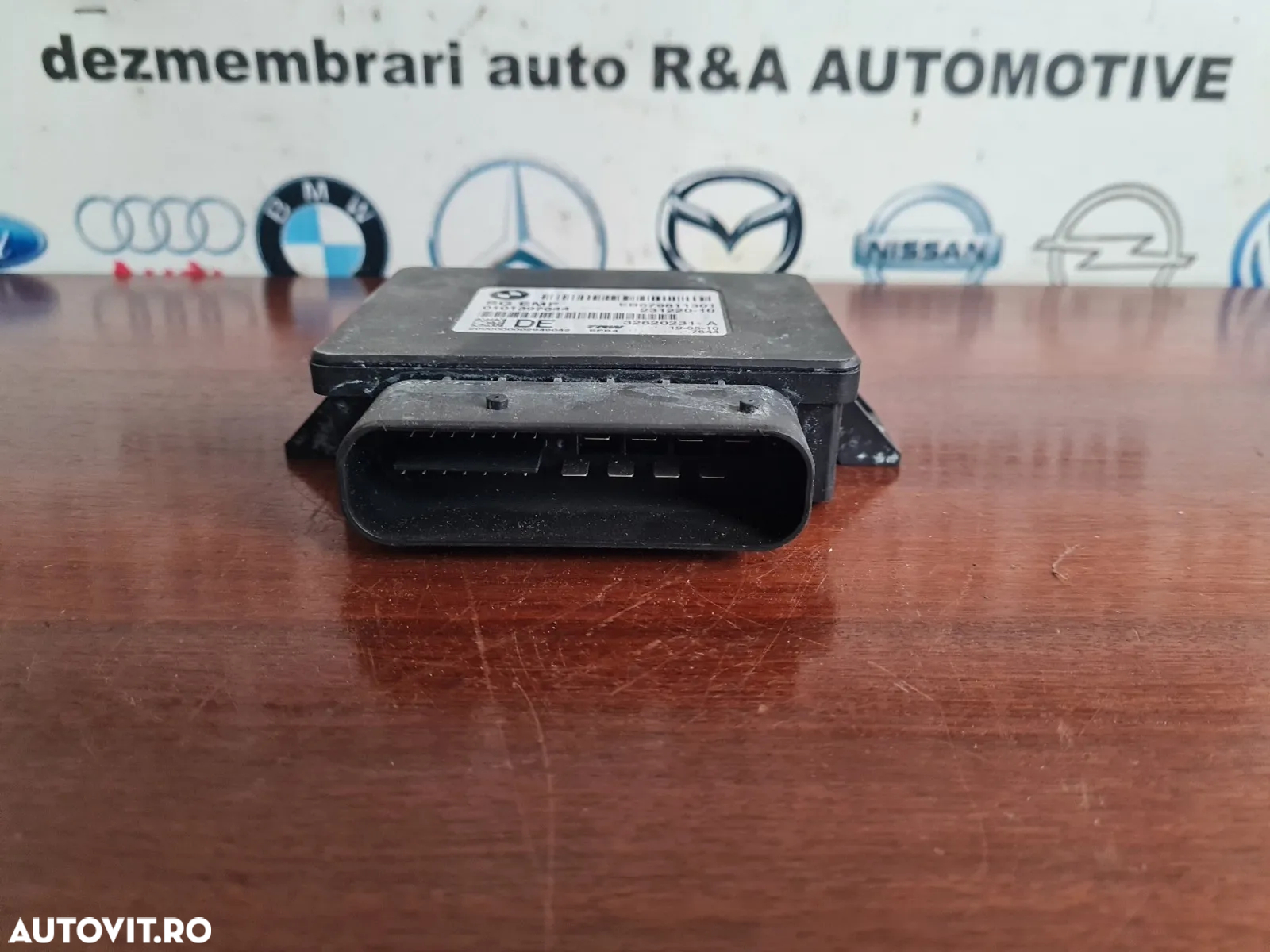 Modul Frana De Mana Bmw F10 F11 X3 X4 F25 F26 Etc. Cod  Dezmembrez Bmw - Dezmembrari Arad - 2