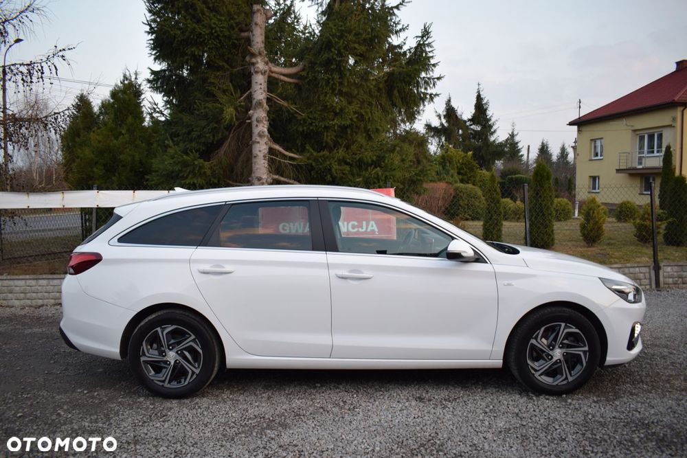 Hyundai i30 1.5 T-GDI 48V-Hybrid DCT Prime - 5