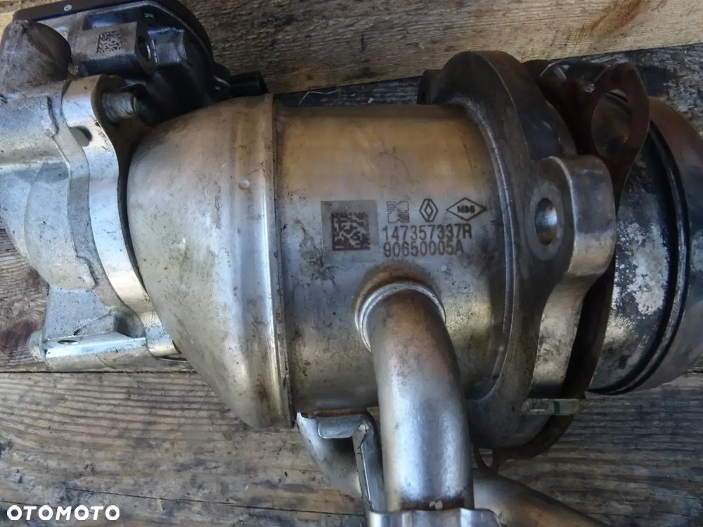 CHŁODNICA SPALIN EGR MERCEDES NISSAN RENAULT 1.7DCI 147357337R - 2