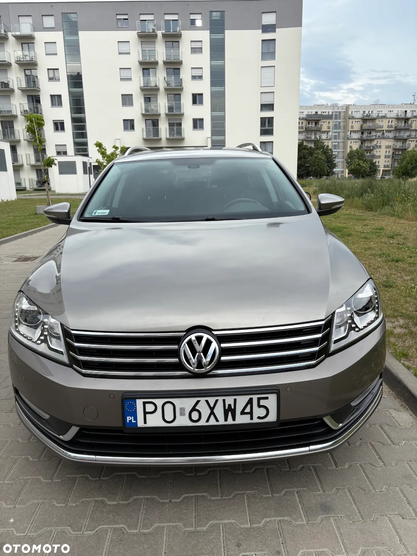 Volkswagen Passat 1.6 TDI BlueMotion Technology Comfortline - 3