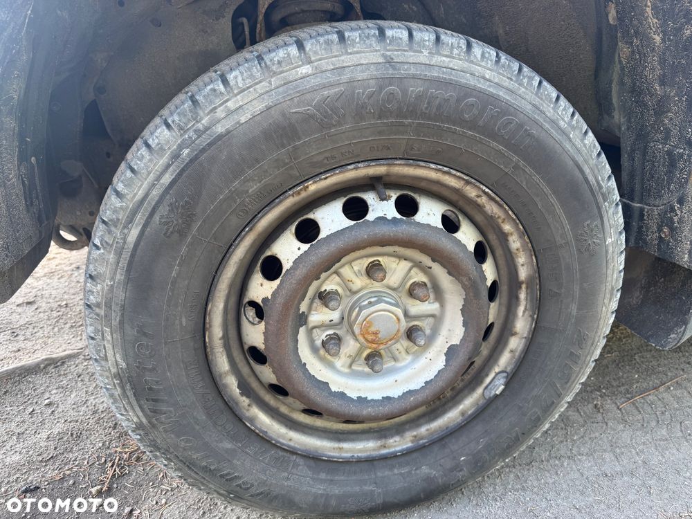 Mitsubishi L200 2.5 DID Intense + - 18