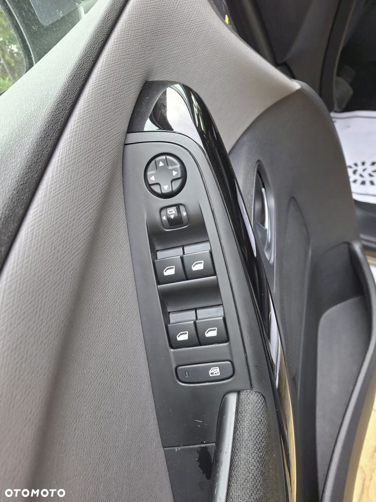 Citroën C4 SpaceTourer - 21