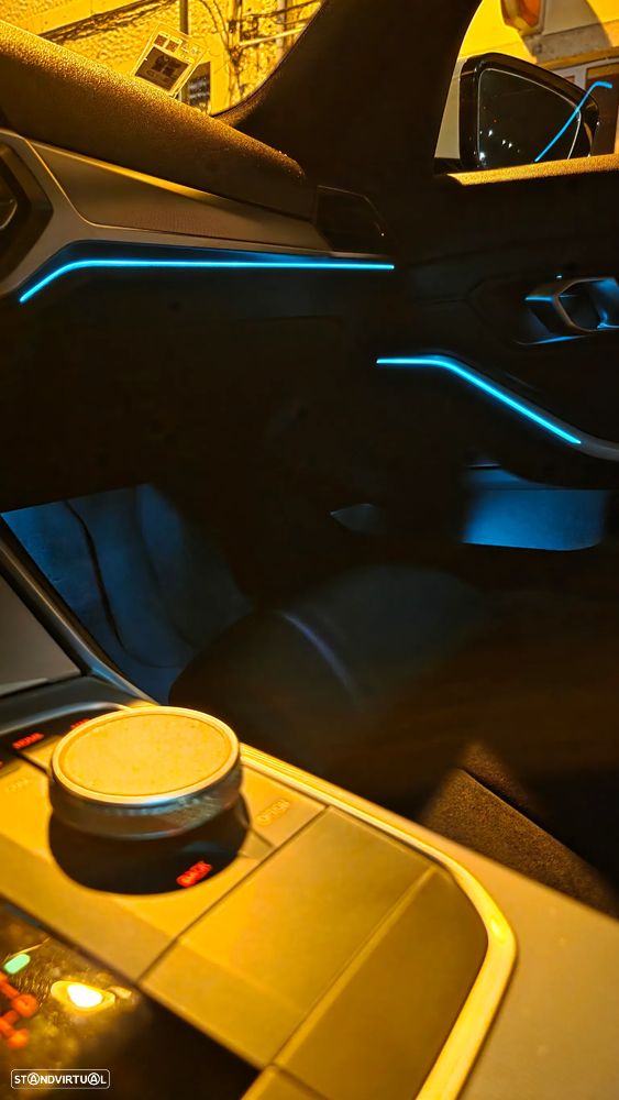 BMW 318 d Pack M Auto - 32