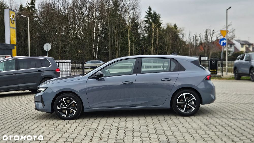 Opel Astra 1.2 T mHEV Edition eDTC - 18