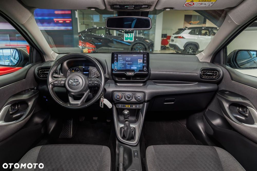 Toyota Yaris - 6