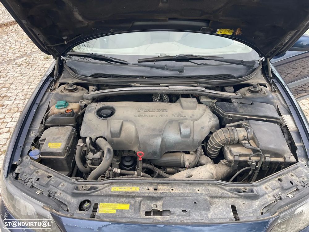 Volvo S60 2.4 D5 - 5