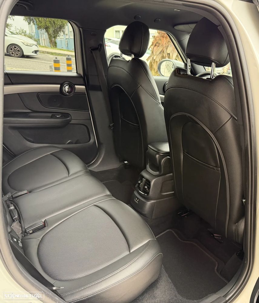 MINI Countryman Cooper D Premium Yours Auto - 23