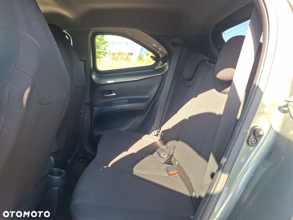 Toyota Aygo X 1.0 VVT-i Style CVT - 12