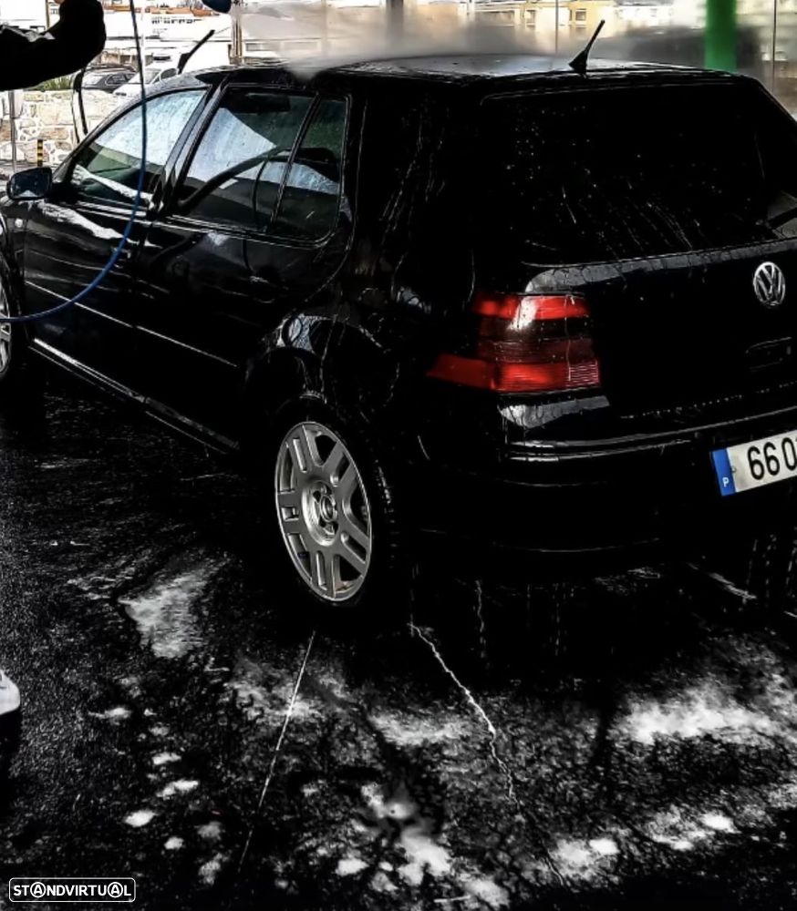 VW Golf 1.9 TDi 25 Anos - 19