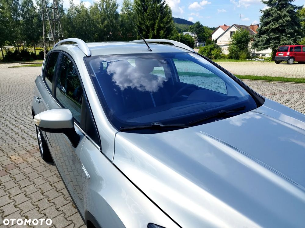 Ford Kuga 2.0 TDCi 4x4 Titanium - 16