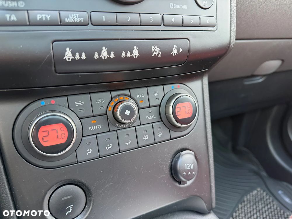 Nissan Qashqai 2.0 dCi 4x4 Tekna - 23