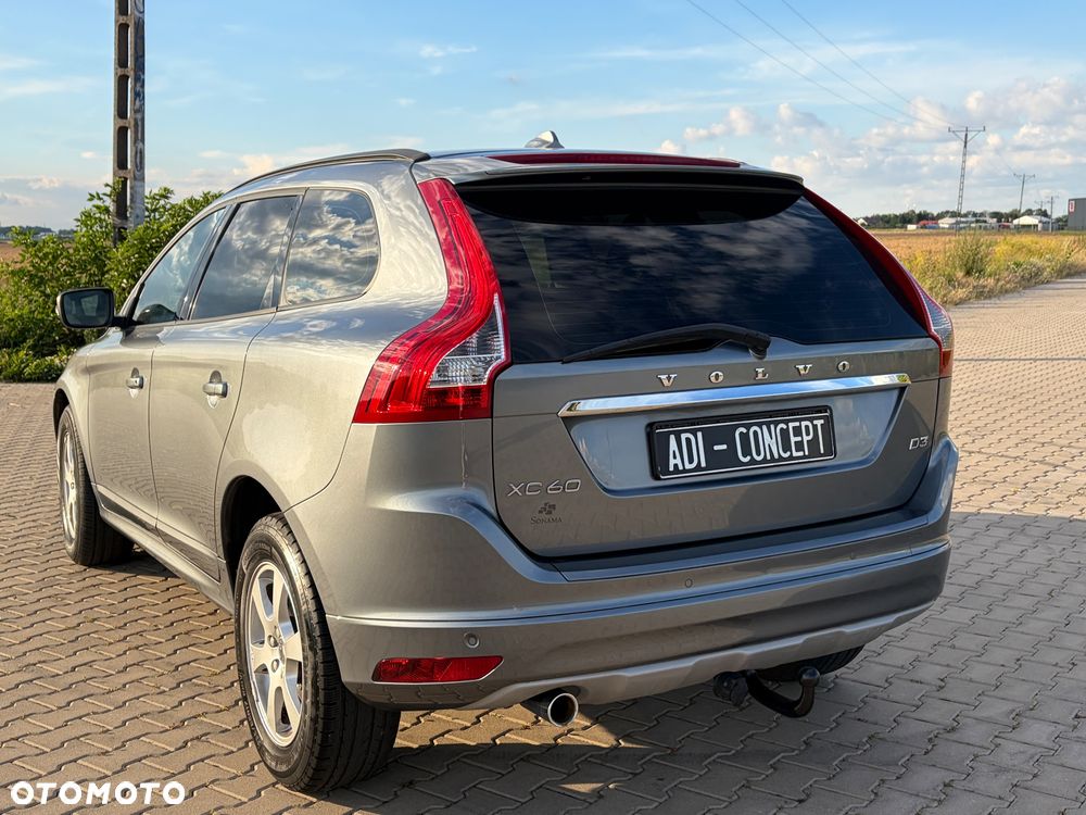 Volvo XC 60 D3 Momentum - 14