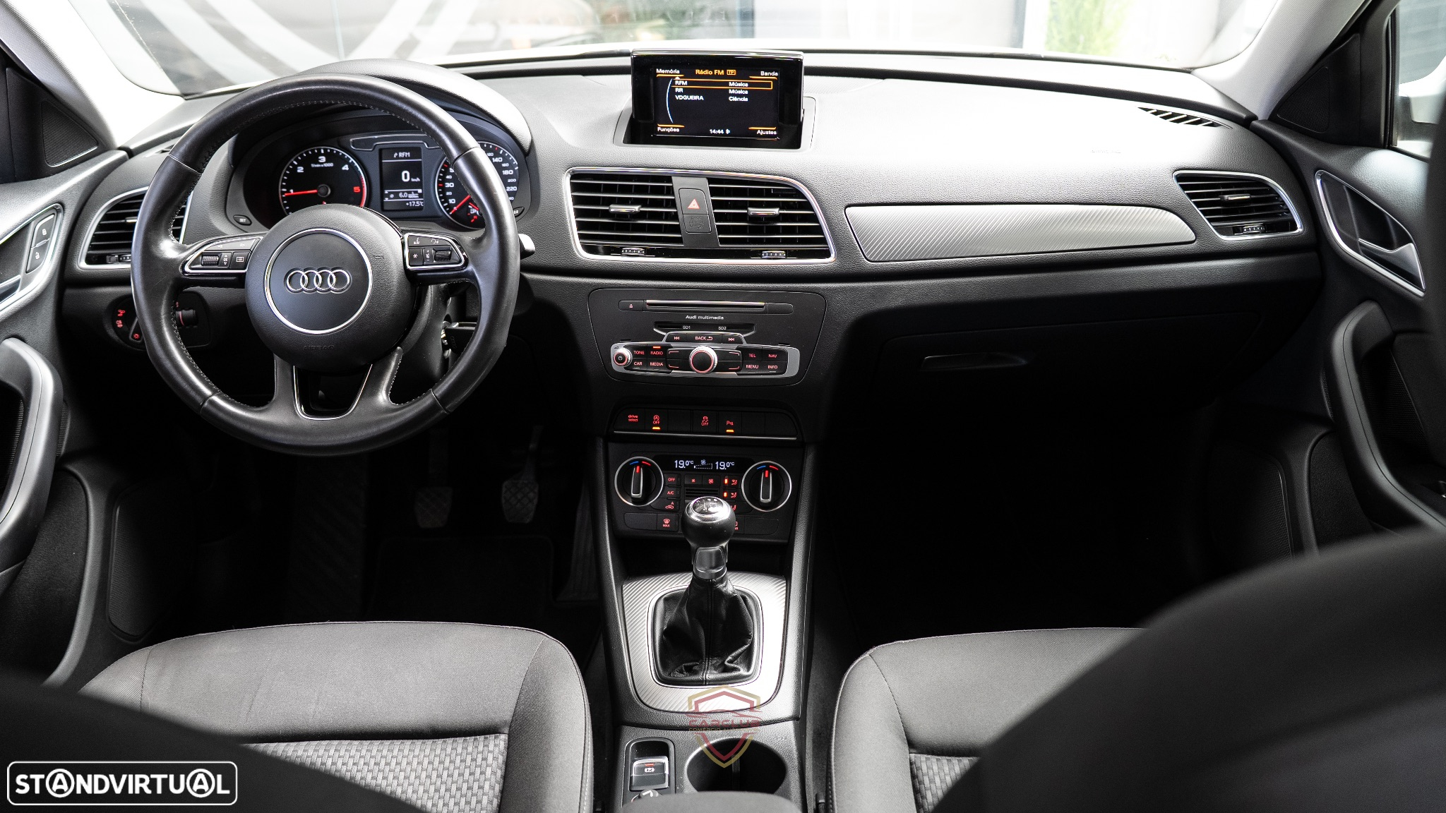 Audi Q3 2.0 TDI Design - 20