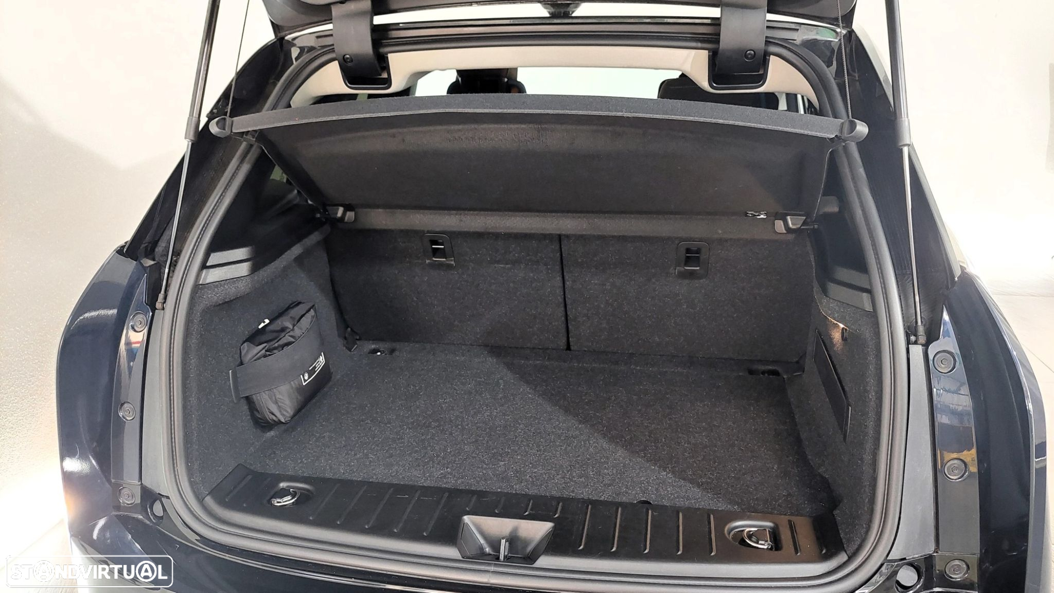 BMW i3 120Ah - 23