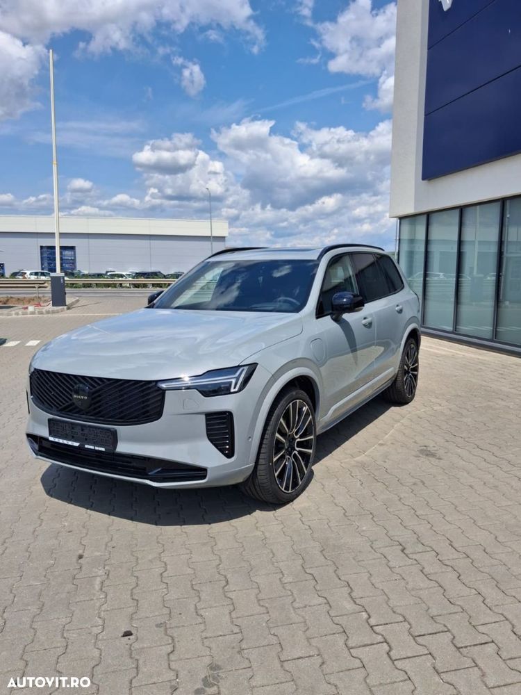 Volvo XC 90 T8 AWD PHEV Ultra Black Edition - 6