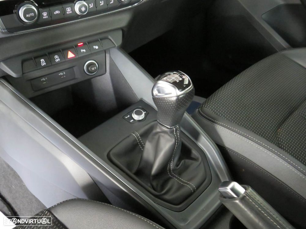 Audi A1 Citycarver 30 TFSI - 11