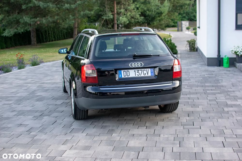 Audi A4 Avant - 30