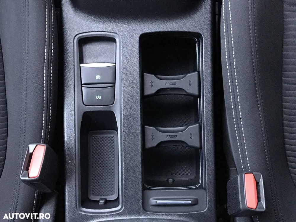 Ford Focus 1.5 EcoBlue Titanium X - 33