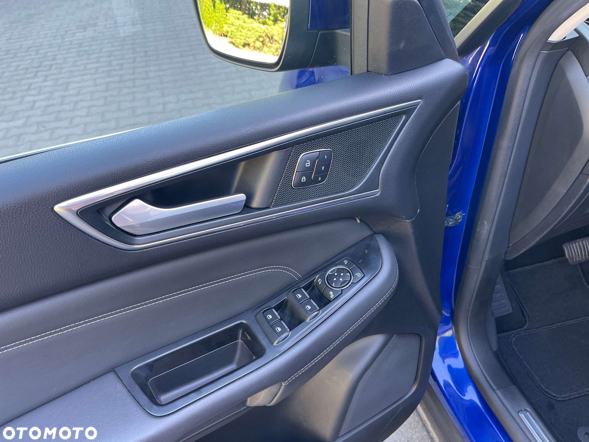 Ford Galaxy - 20