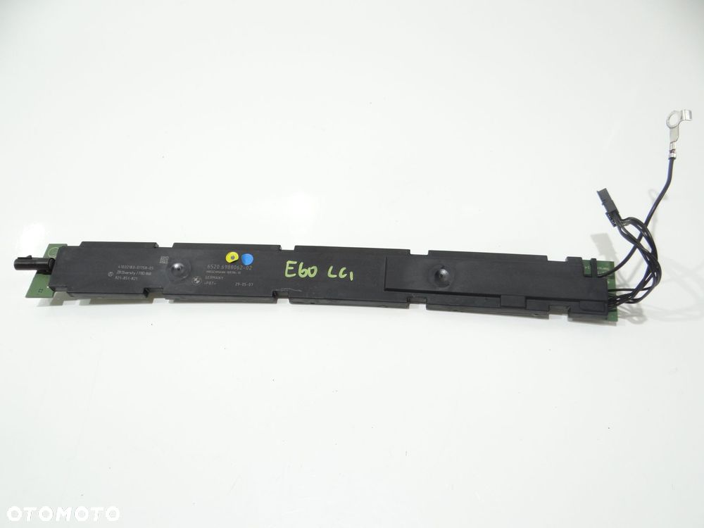 WZMACNIACZ ANTENOWY DIVERSITY BMW E60 LCI 6988062 - 1