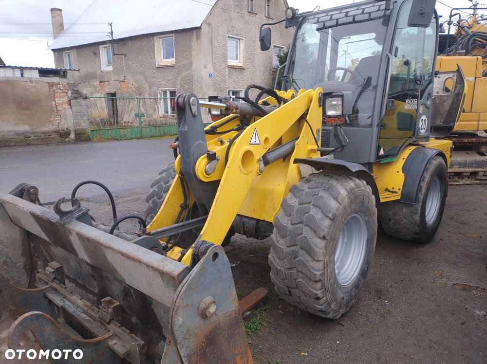 Wacker Neuson WL48 - 4