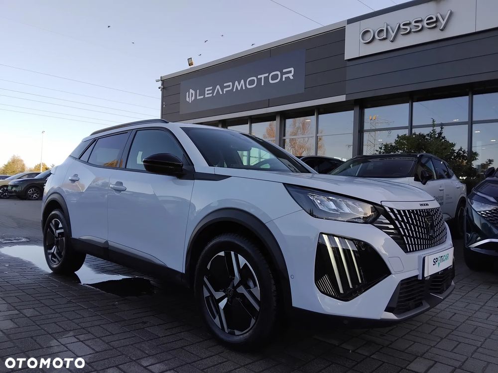 Peugeot 2008 PureTech 130 Allure S&S EAT8 - 6