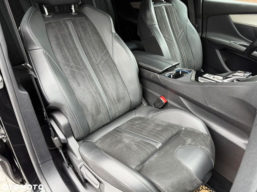 Peugeot 5008 1.5 BlueHDi GT S&S EAT8 - 37