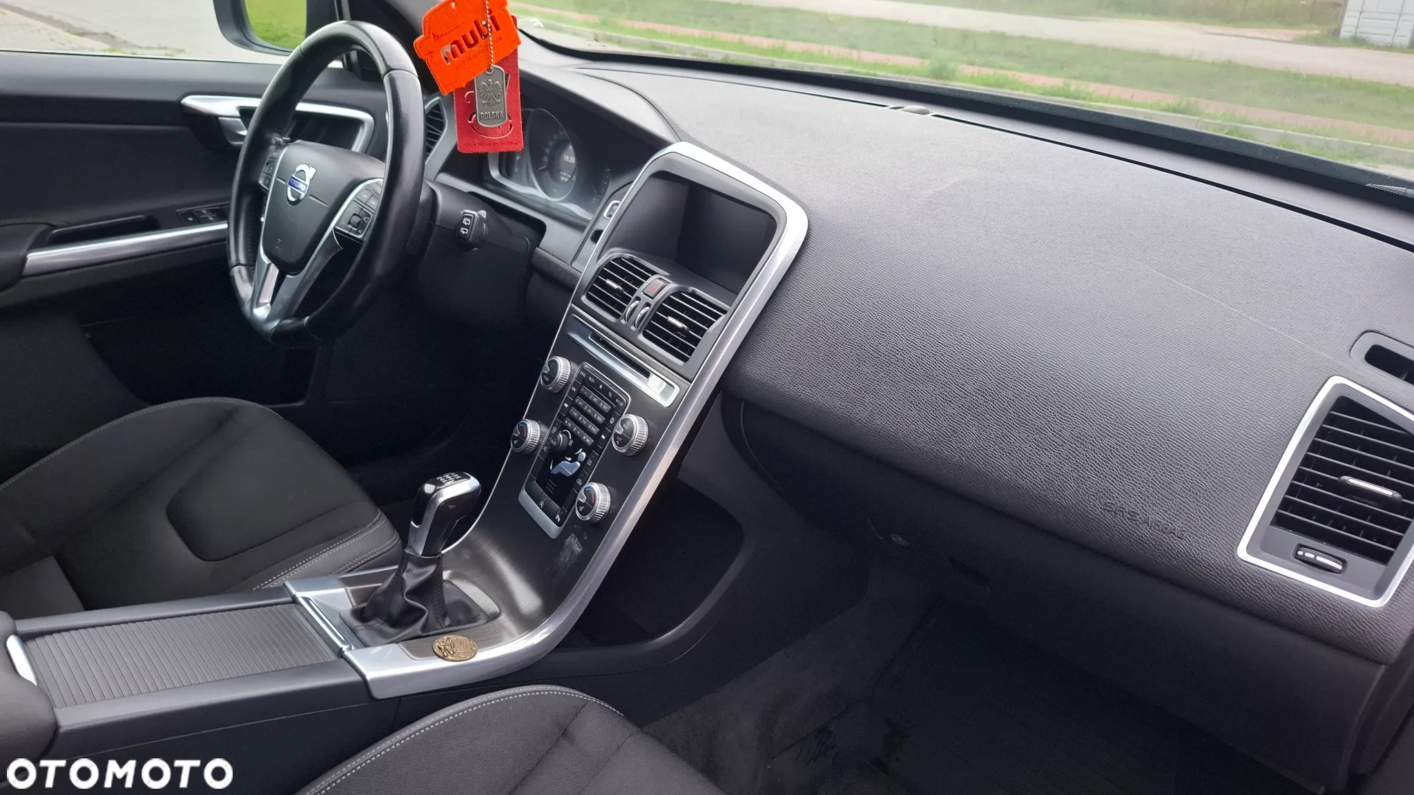 Volvo XC 60 - 18