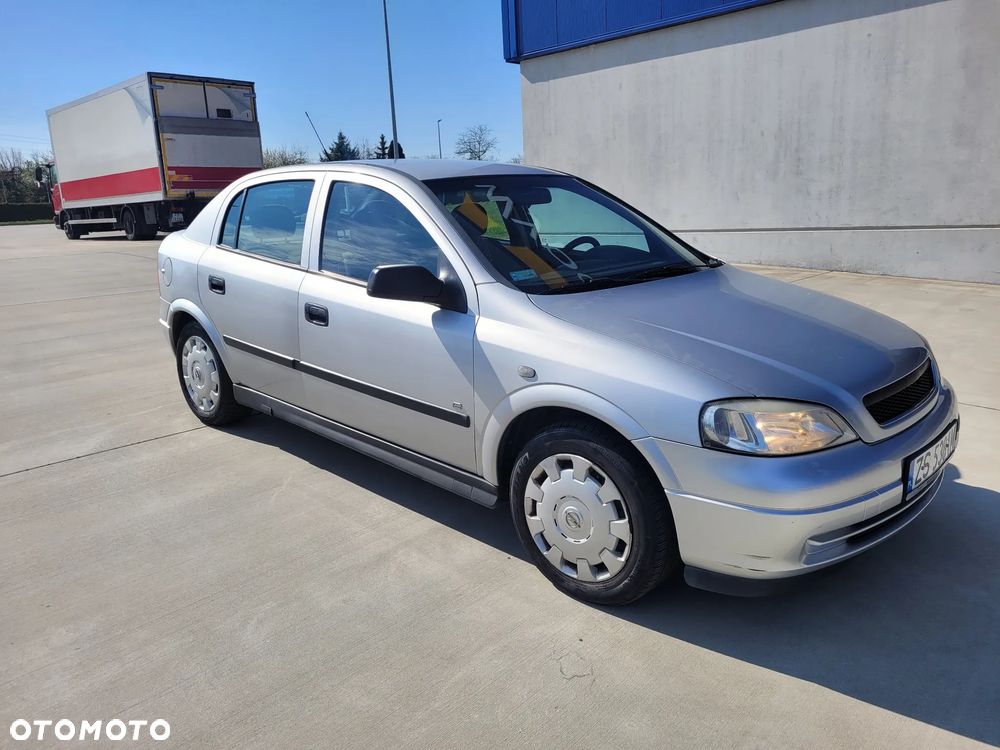 Opel Astra 1.4 Start - 8