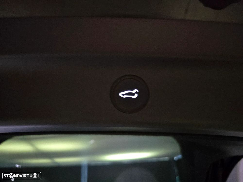 Tesla Model Y Tração Traseira - 9