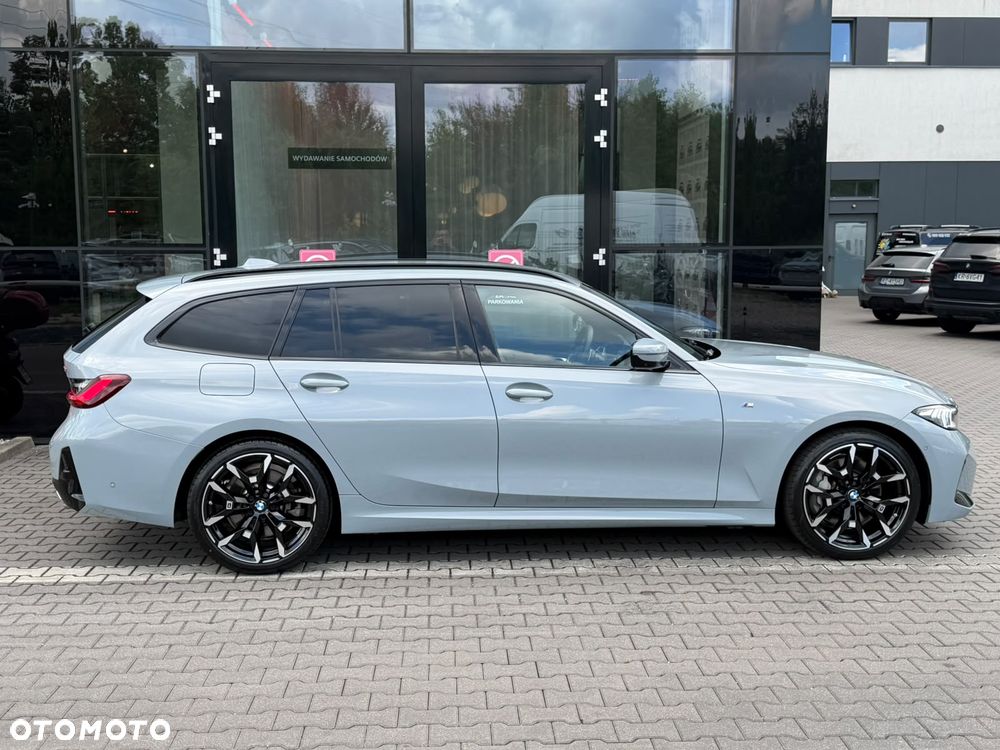 BMW Seria 3 330i xDrive M Sport sport - 23