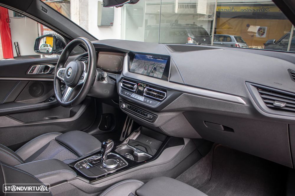 BMW M135i xDrive - 46