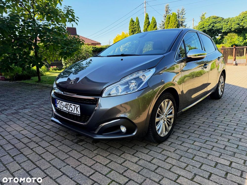 Peugeot 208 1.2 PureTech Allure S&S - 2
