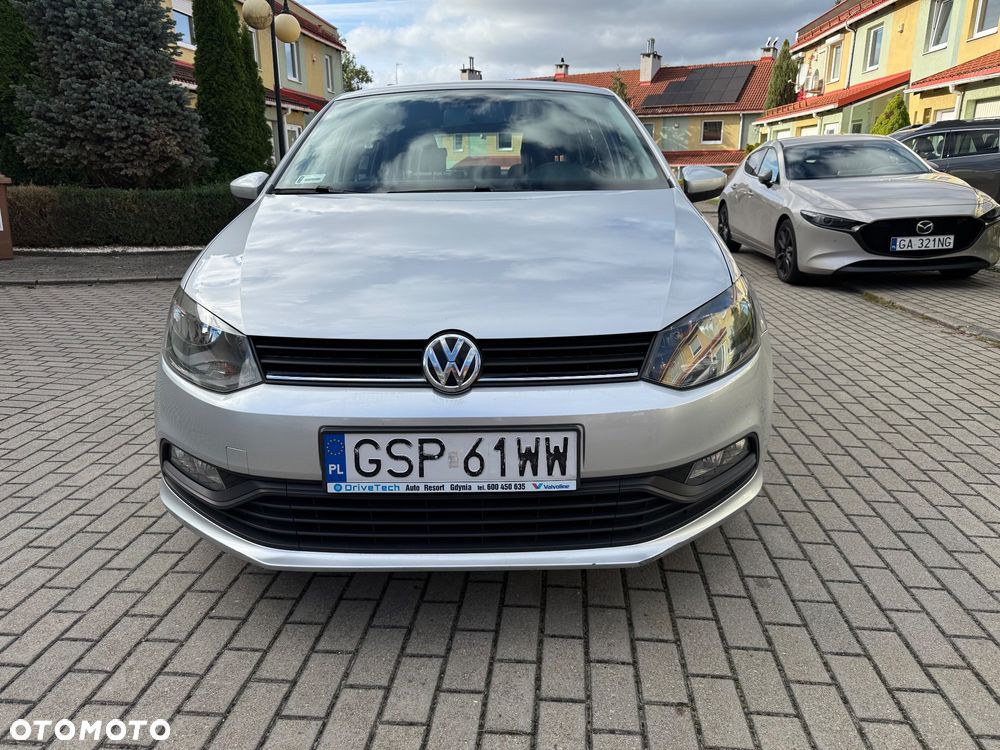 Volkswagen Polo 2016 photo 2