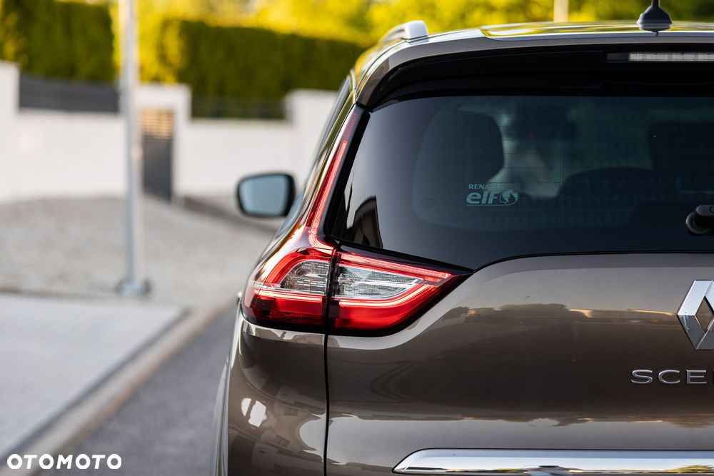 Renault Grand Scenic ENERGY TCe 130 INTENS - 6