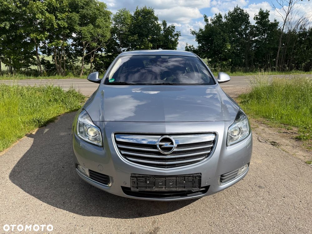 Opel Insignia 1.8 Design Edition - 2