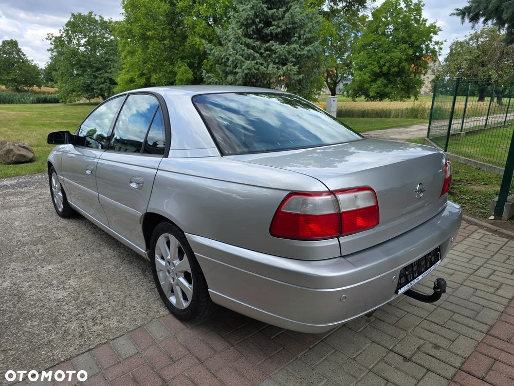 Opel Omega - 13