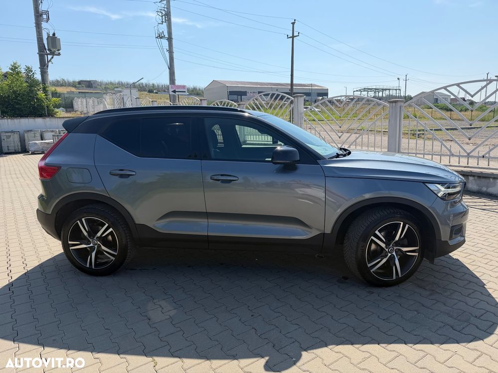 Volvo XC 40 D4 AWD R-Design - 7