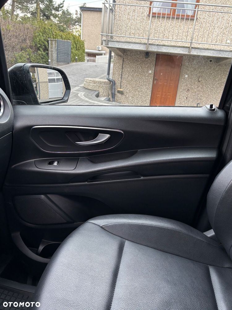 Mercedes-Benz Vito - 25