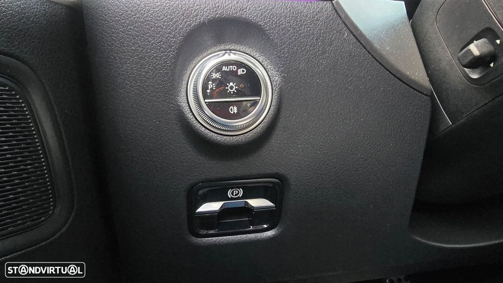 Mercedes-Benz C 220 - 14