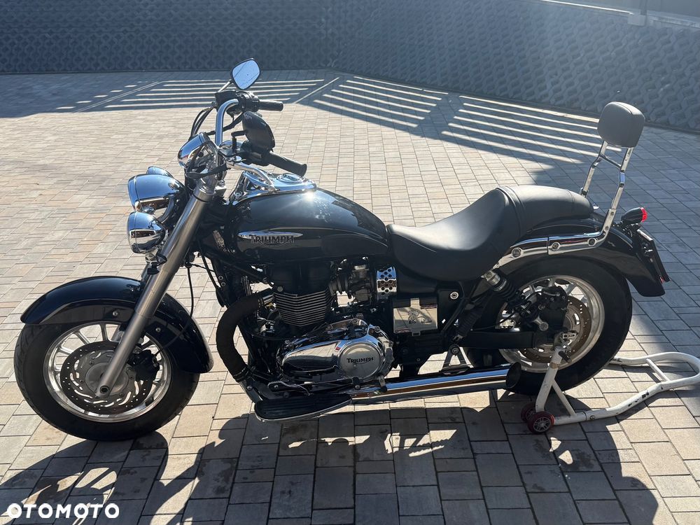 Triumph America - 3