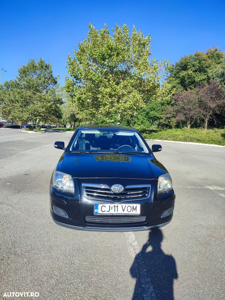 Toyota Avensis - 3
