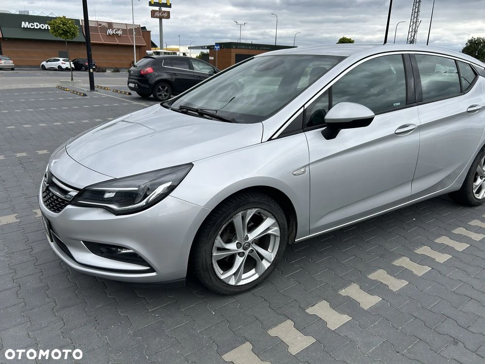 Opel Astra - 17