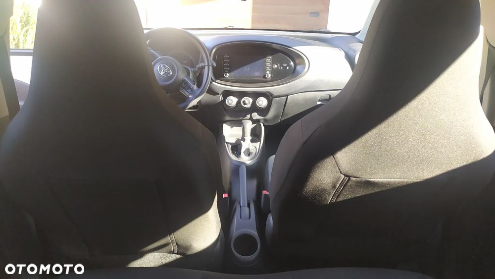 Toyota Aygo X 1.0 VVT-i Comfort CVT - 6