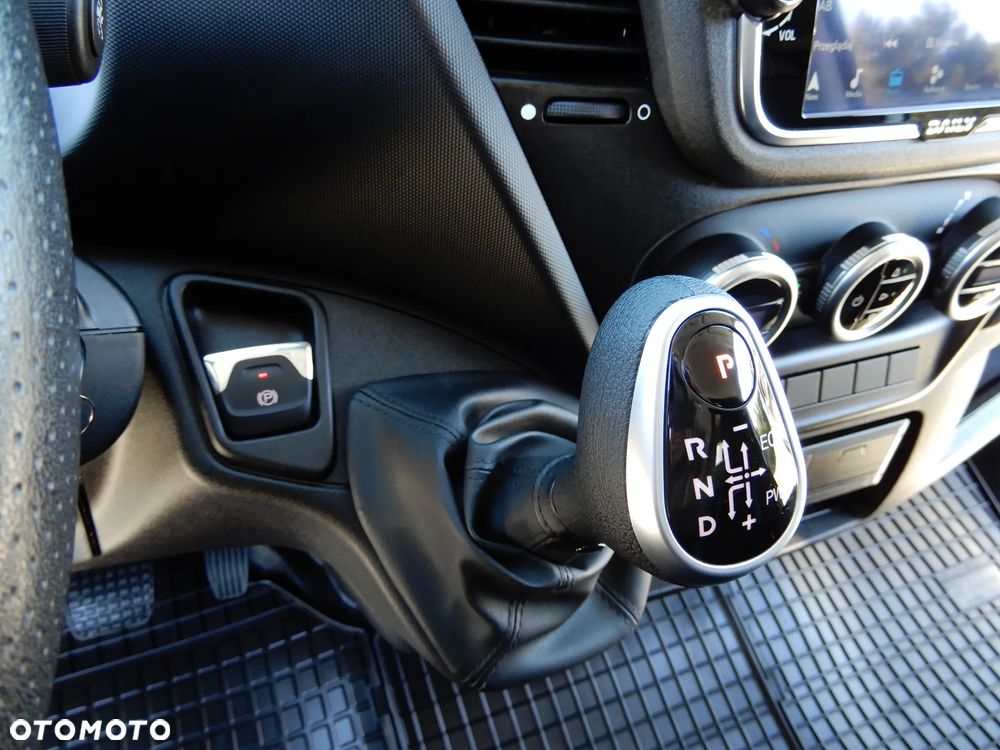 Iveco Daily 35S21 POWER Hi-Matic FLAGOWY LIMITED EDITION Z Zabudową Lekką Całą Aluminiową Renomowanej Firmy POLMAR Pomoc Drogowa , Auto Laweta Zawieszenie Adaptacyjne Pneumatyczne FULL OPCJA WYPOSAŻENIA STAN NOWY - 40