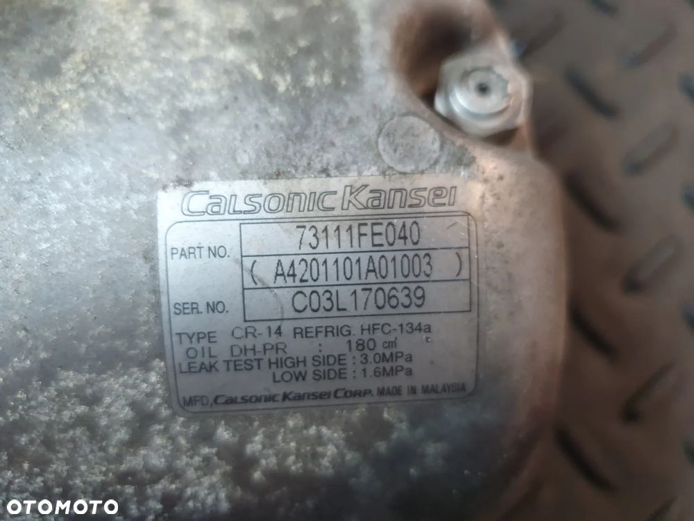 SPRĘŻARKA KLIMATYZACJI Subaru Impreza II WRX 2.0 T turbo 73111FE040 - 3