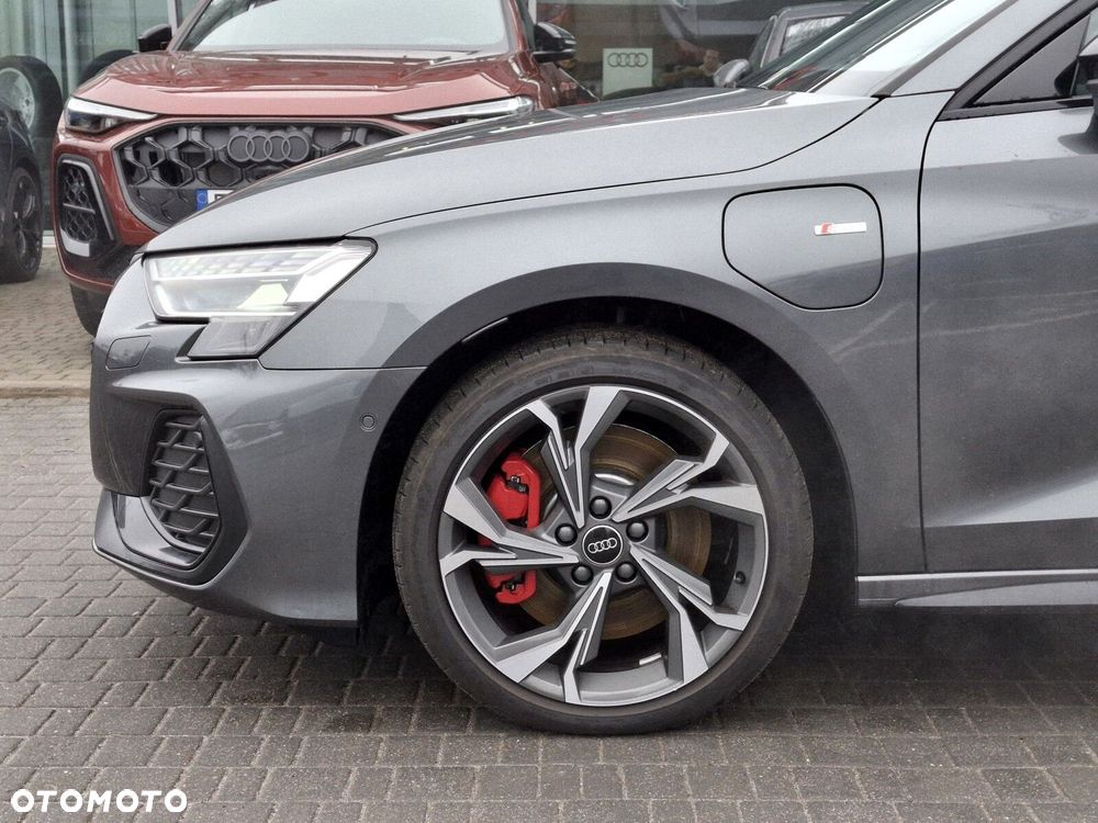 Audi A3 Sportback - 3